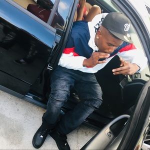 Meet your Posher, Malik